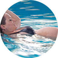 Natación para mujeres embarazadas